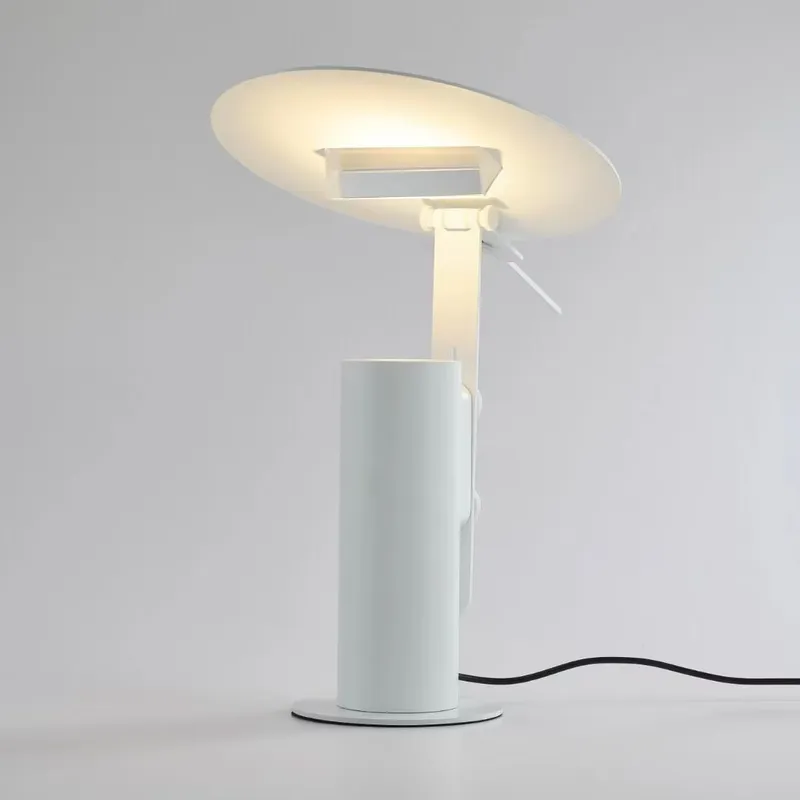 Lighting Decoration In Bedroom - Nowoczesna Kreatywna Prosta Lampa Stołowa LED