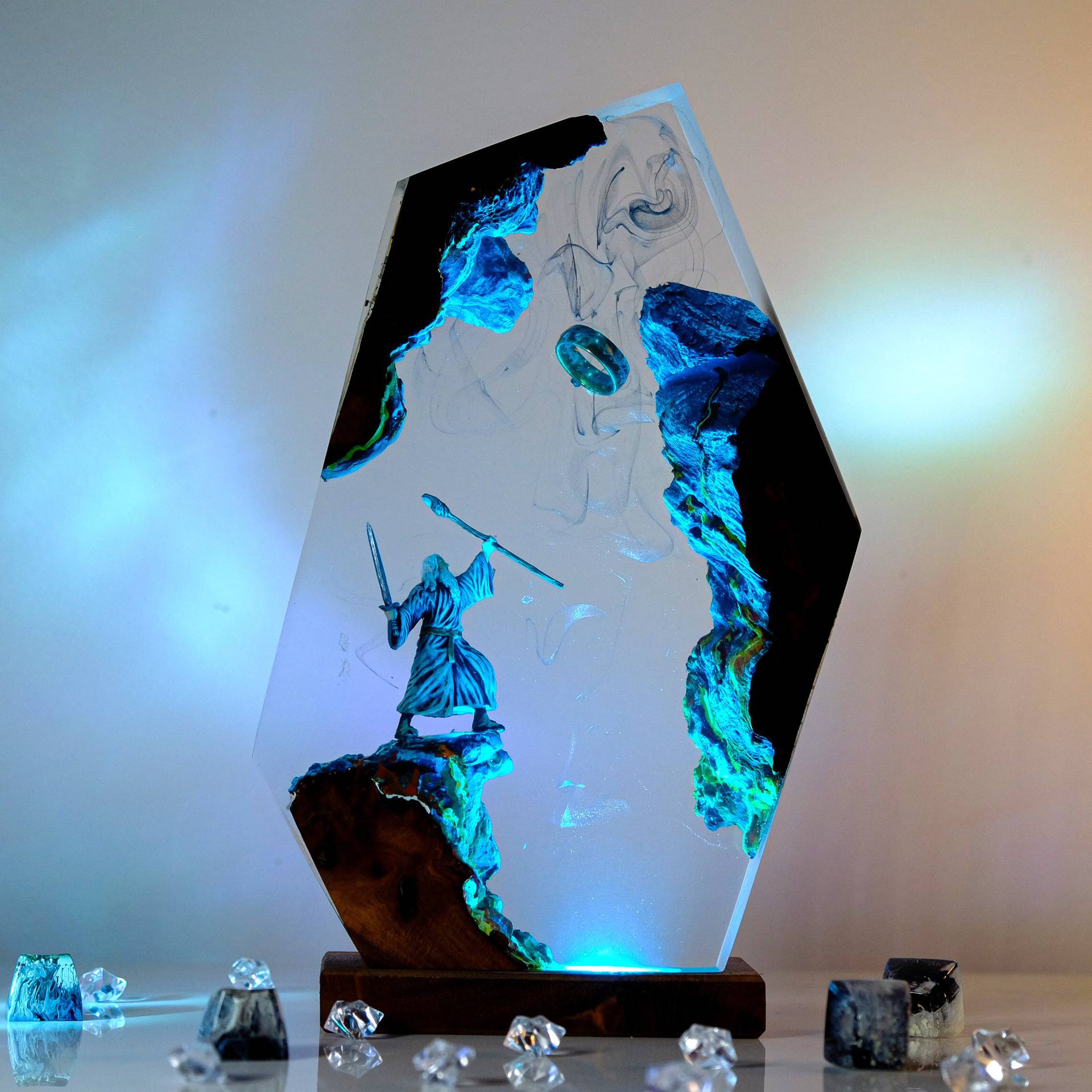 Figurka z sceny filmowej, stol – Lighting Decoration Wedding recenzja i cena